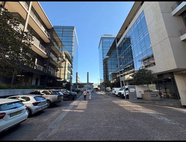 5,141M² OFFICE TO LET IN CAPE TOWN CITY CENTRE